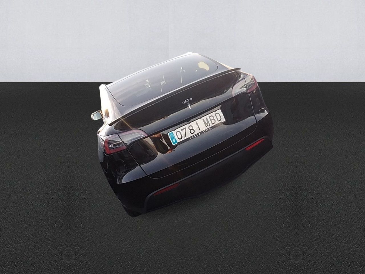Tesla Model Y Gran Autonomía 4wd - Foto 2