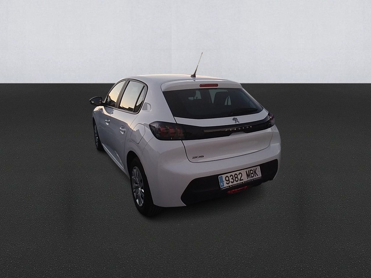 Peugeot 208 Puretech 55kw (75cv) Active - Foto 2