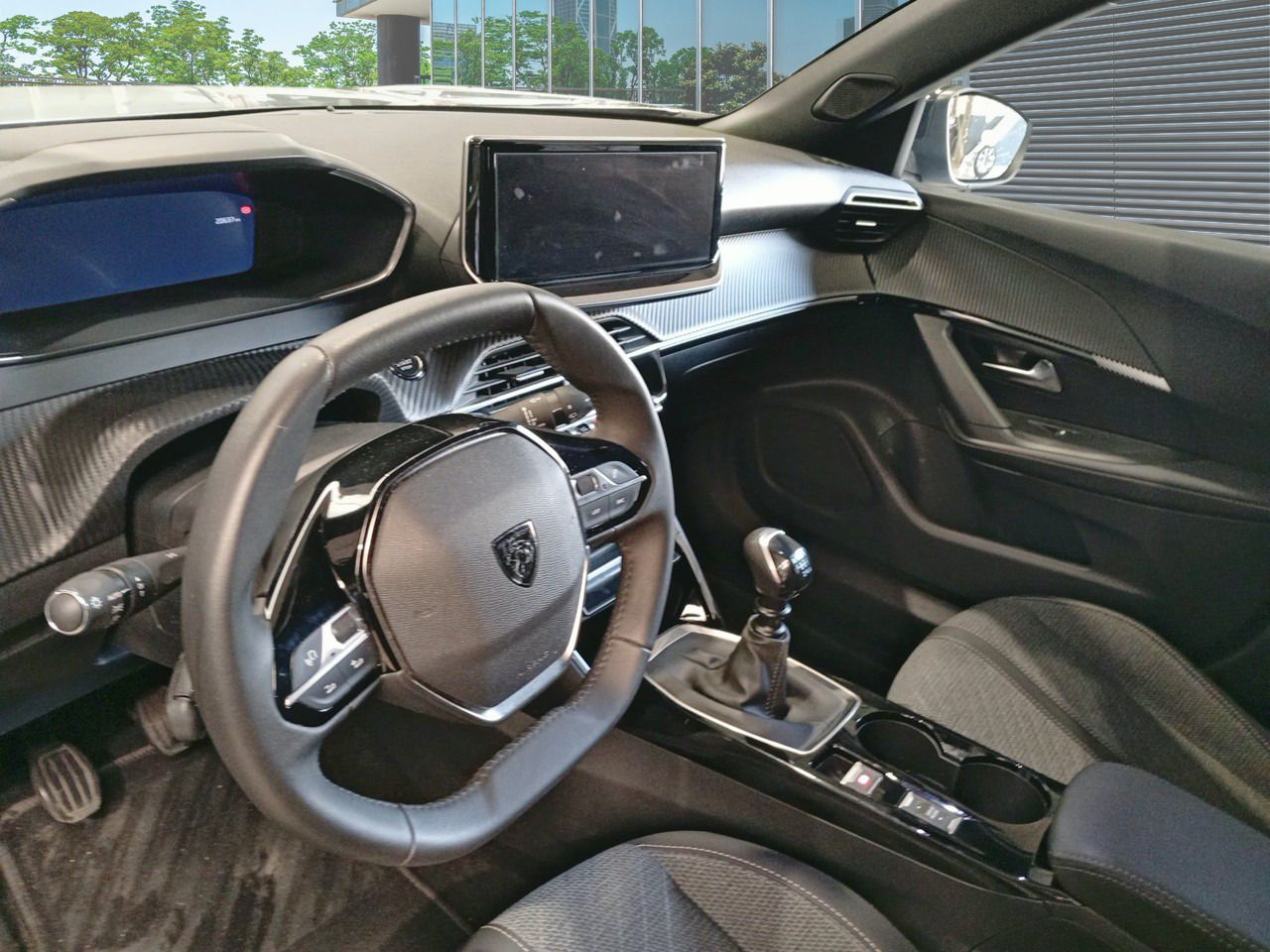 Peugeot 2008 Allure Puretech 100 S&s 6 Vel. Man - Foto 2