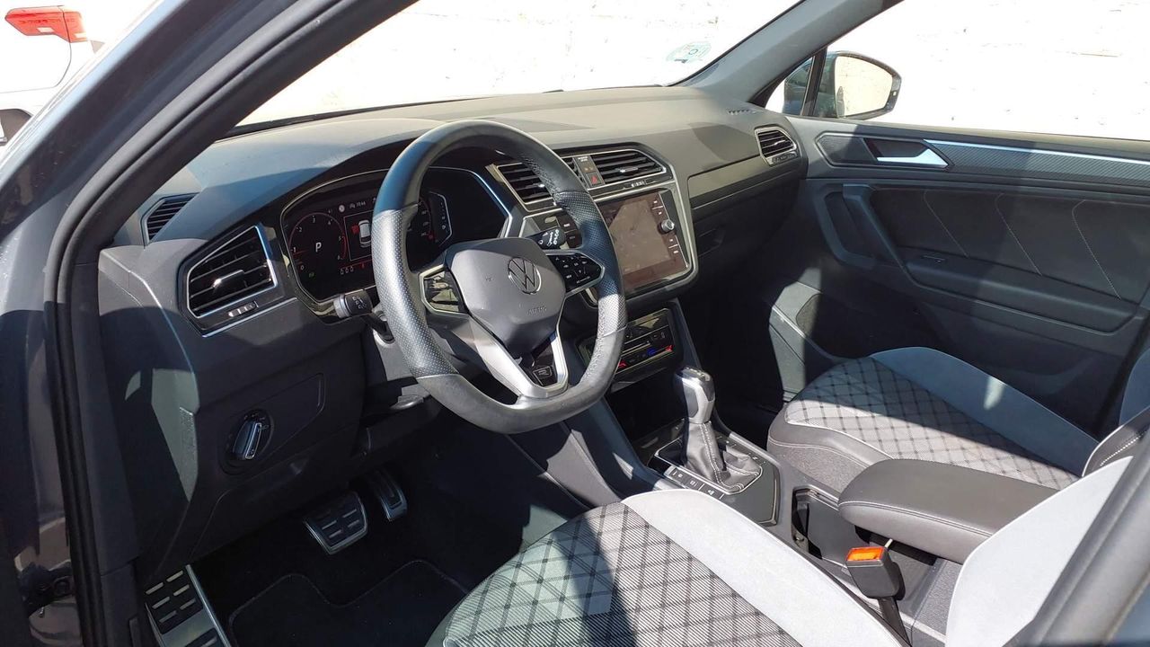Volkswagen Tiguan R-line 2.0 Tdi 110kw (150cv) Dsg - Foto 2