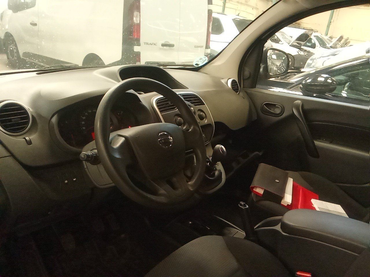 Nissan Nv250 2pl 1.5dci 59 Kw (80 Cv) L1h1 Óptima - Foto 2