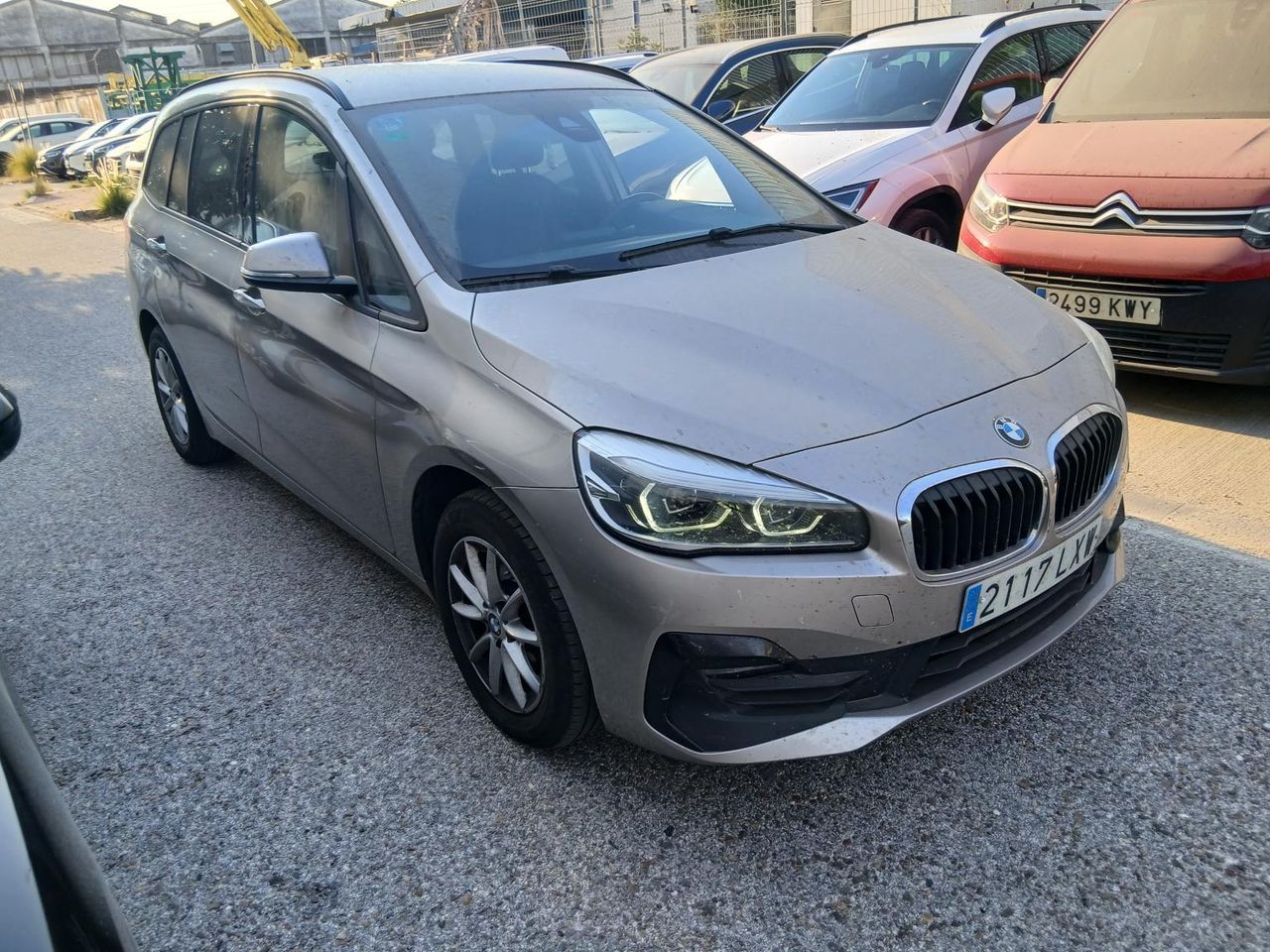 Bmw Series 2 Gran Tourer 216d - Foto 2