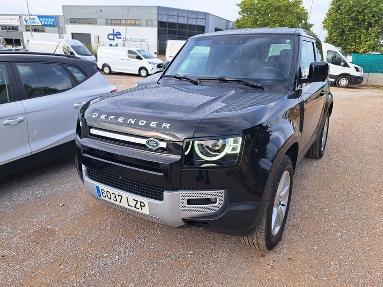 Land Rover Defender 3.0 D200 Se 90 Auto 4wd Mhev - Foto 2