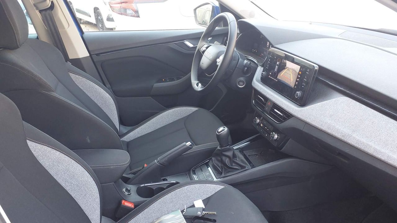 Skoda Kamiq 1.0 Tsi 70kw (95cv) Selection - Foto 2