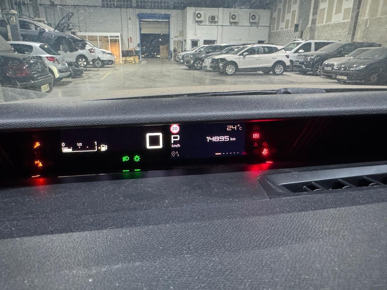 Citroen C3 Aircross Hybrid 145 ë-dcs6 Max - Foto 2