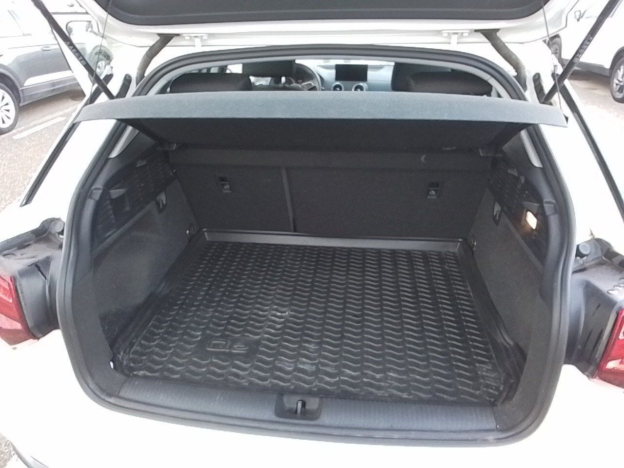 Audi Q2 Advanced 30 Tdi 85kw (116cv) - Foto 2