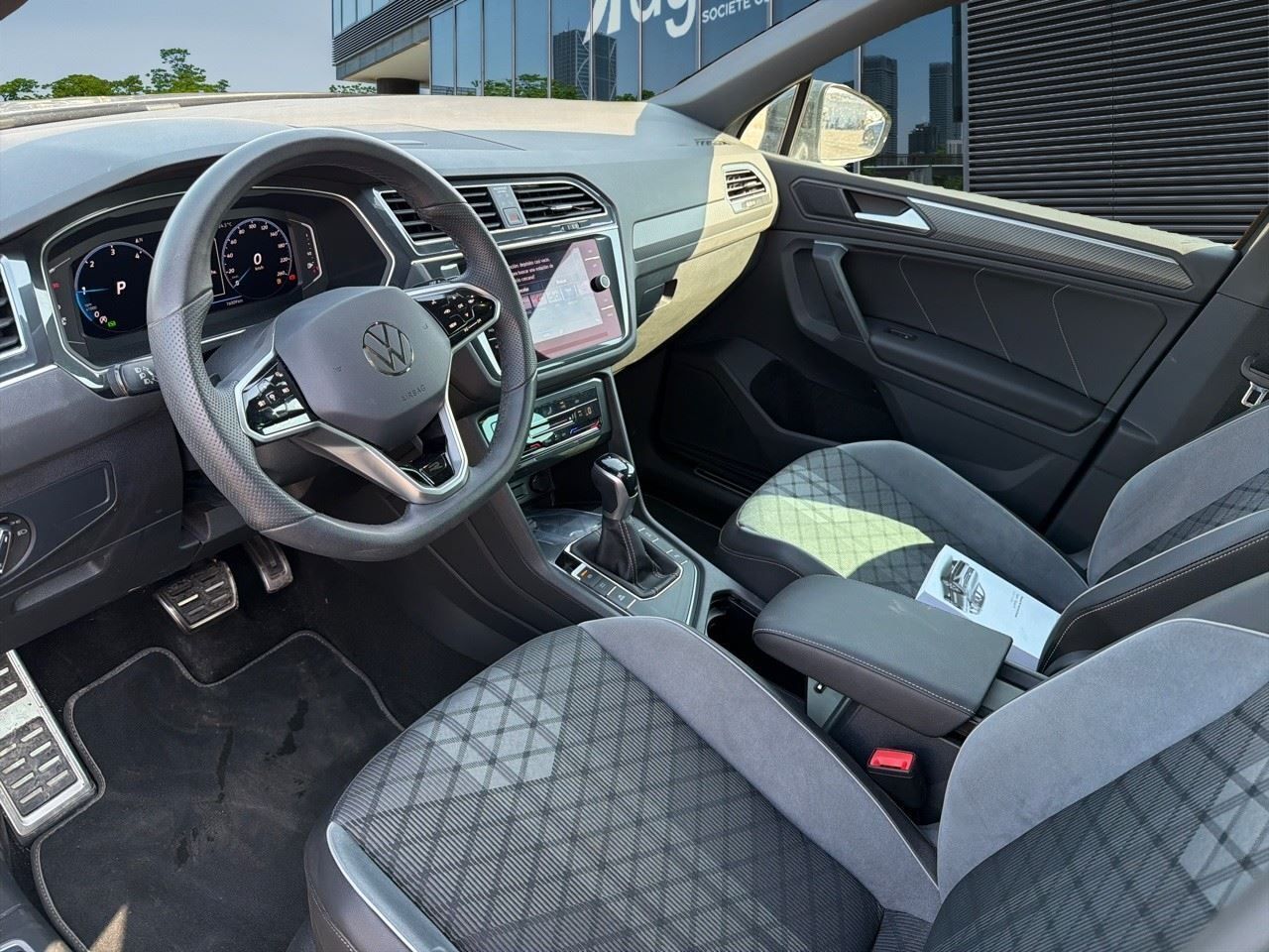 Volkswagen Tiguan R-line 2.0 Tdi 110kw (150cv) Dsg - Foto 2