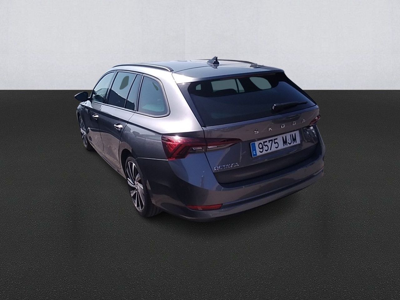 Skoda Octavia (o) Combi 2.0 Tdi 110kw Dsg Sport Last Ed. - Foto 2