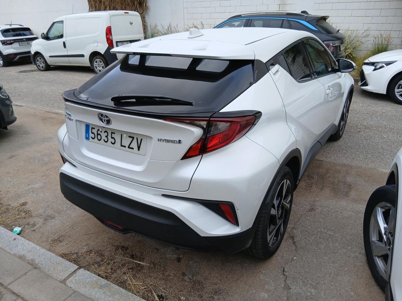 Toyota C-hr 1.8 125h Advance - Foto 2