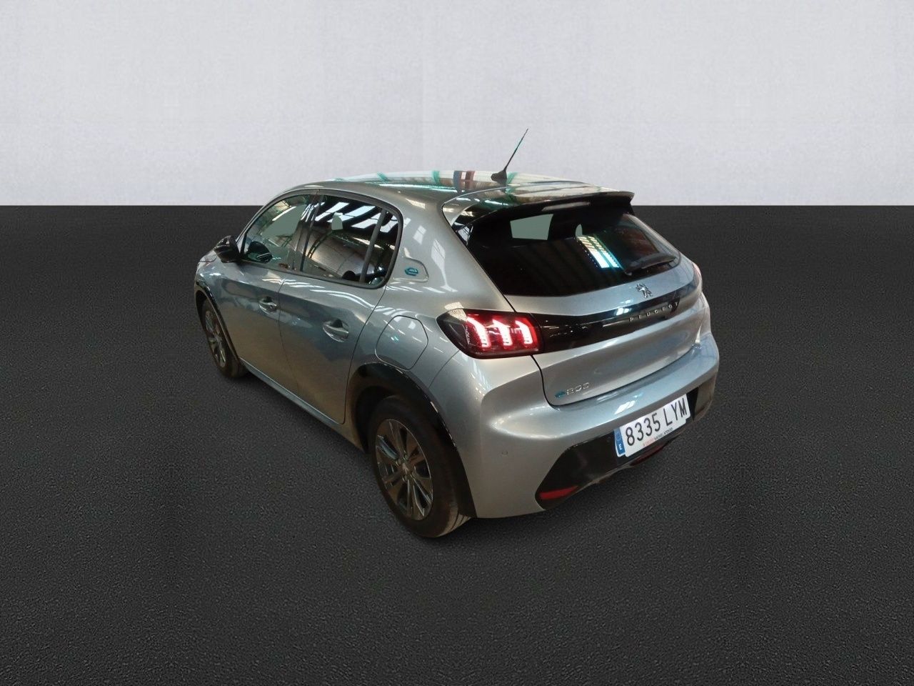 Peugeot 208 Eléctrico Allure - Foto 2
