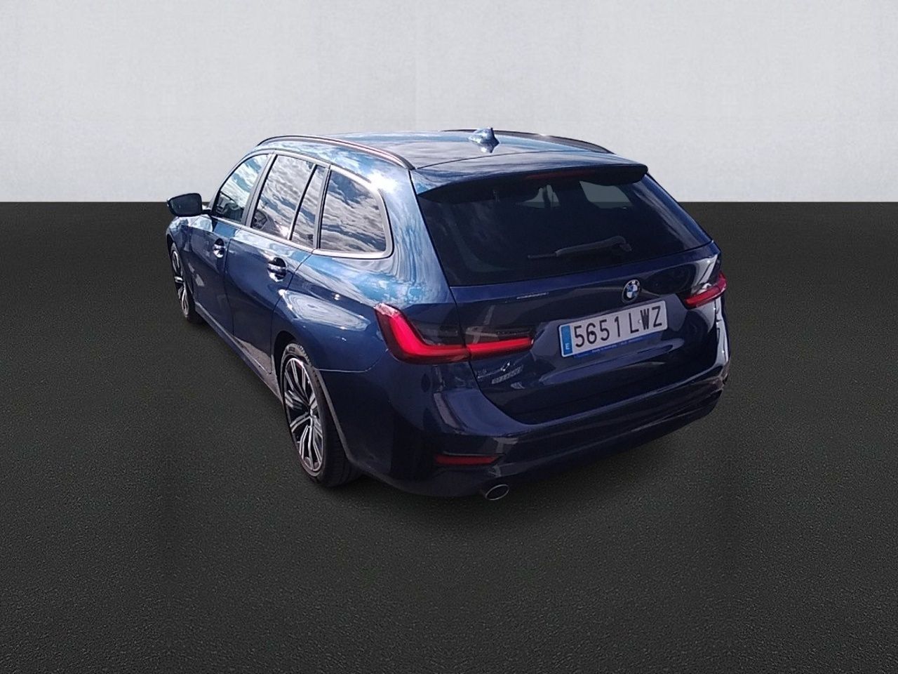 Bmw Series 3 318d Auto.touring - Foto 2