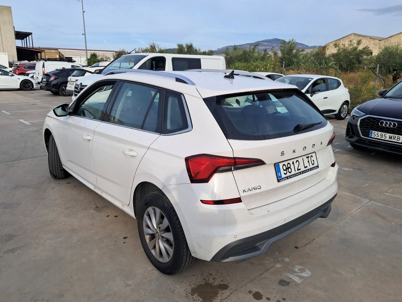 Skoda Kamiq 1.0 Tsi 81kw (110cv) Dsg Ambition - Foto 2