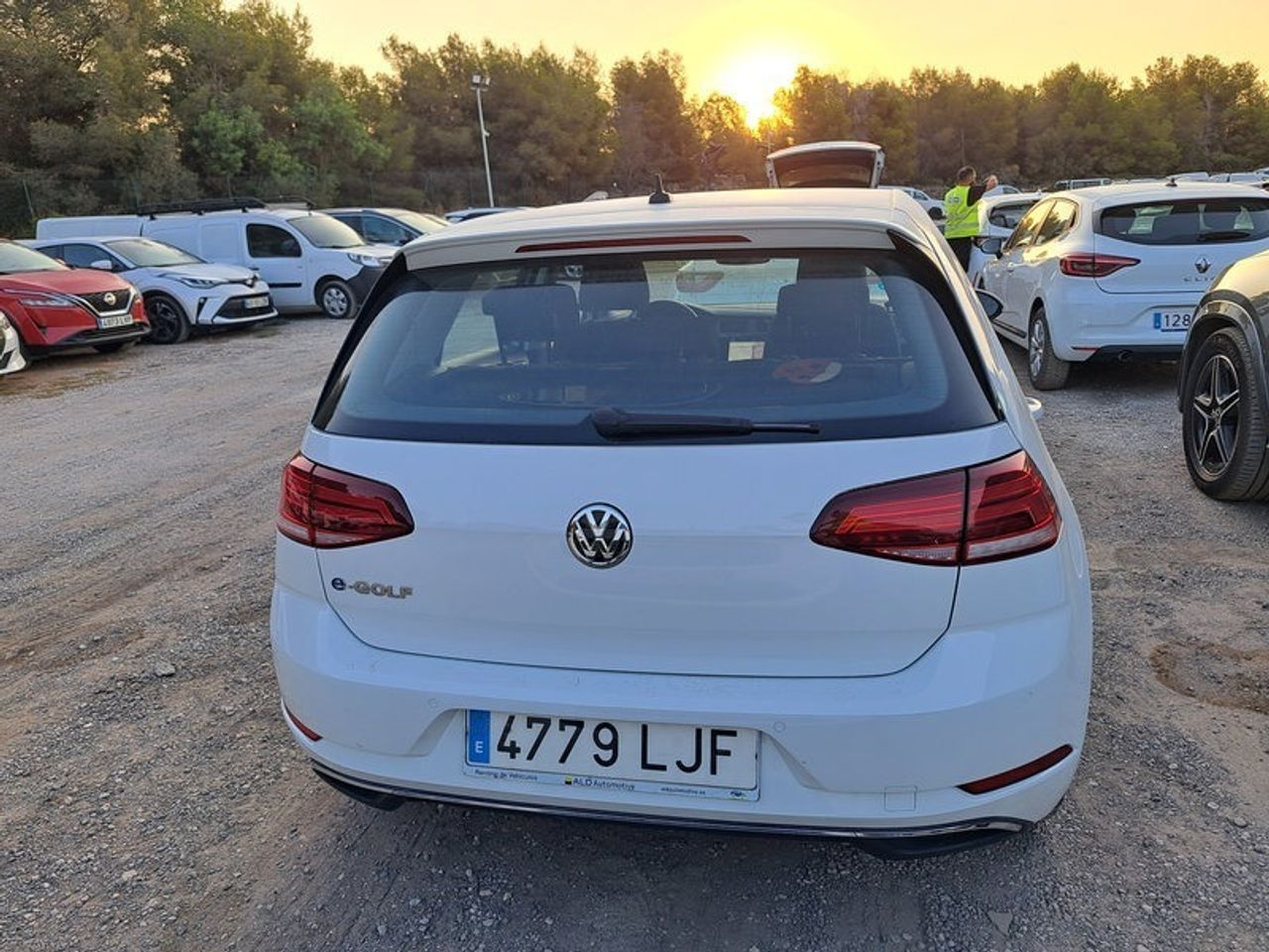 Volkswagen Golf (o) E-golf Epower 100 Kw (136cv) - Foto 2