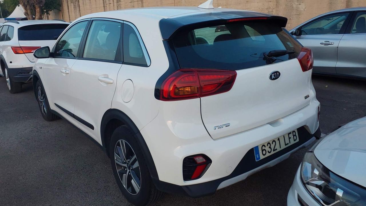 Kia Niro 1.6 Gdi Hev 104kw (141cv) Concept - Foto 2