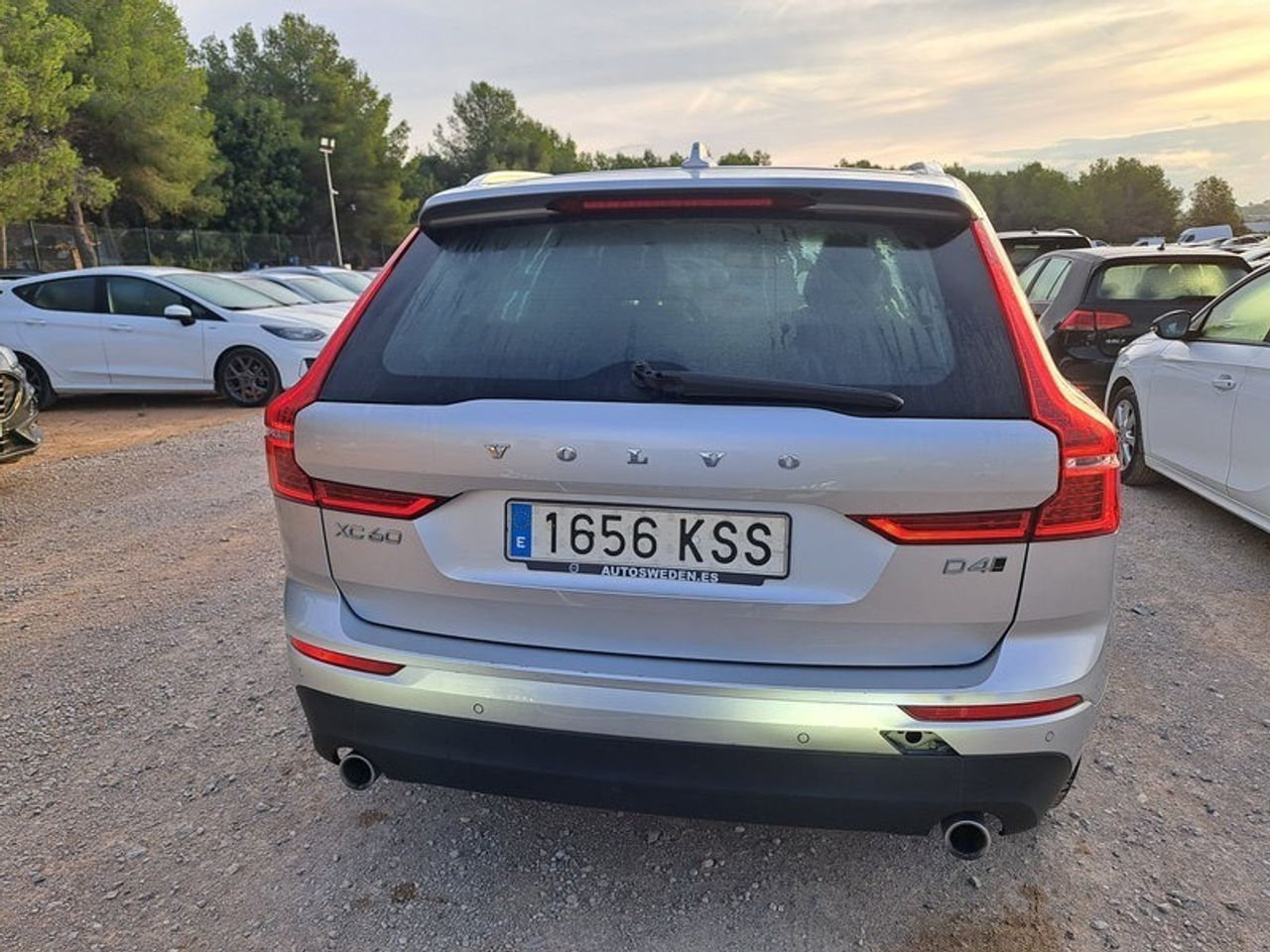 Volvo Xc60 2.0 D4 Awd Momentum Auto - Foto 2