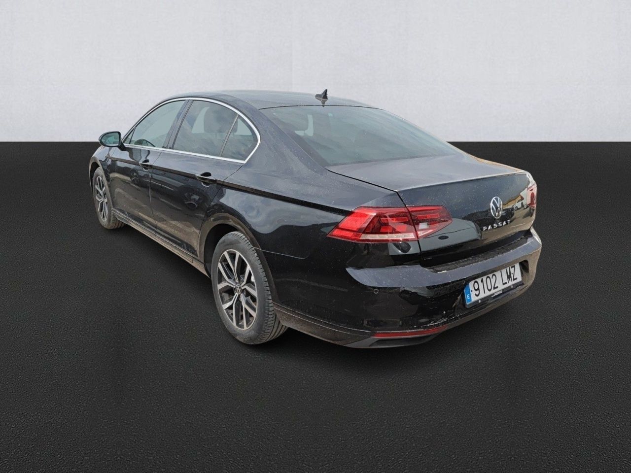 Volkswagen Passat Executive 2.0 Tdi 110kw (150cv) - Foto 2