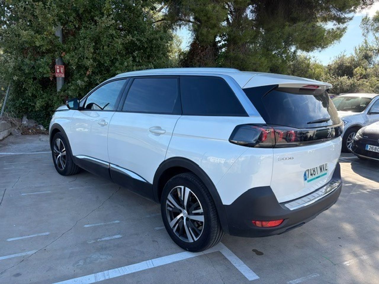 Peugeot 5008 1.5 Bluehdi 96kw S&s Allure Pack Eat8 - Foto 2
