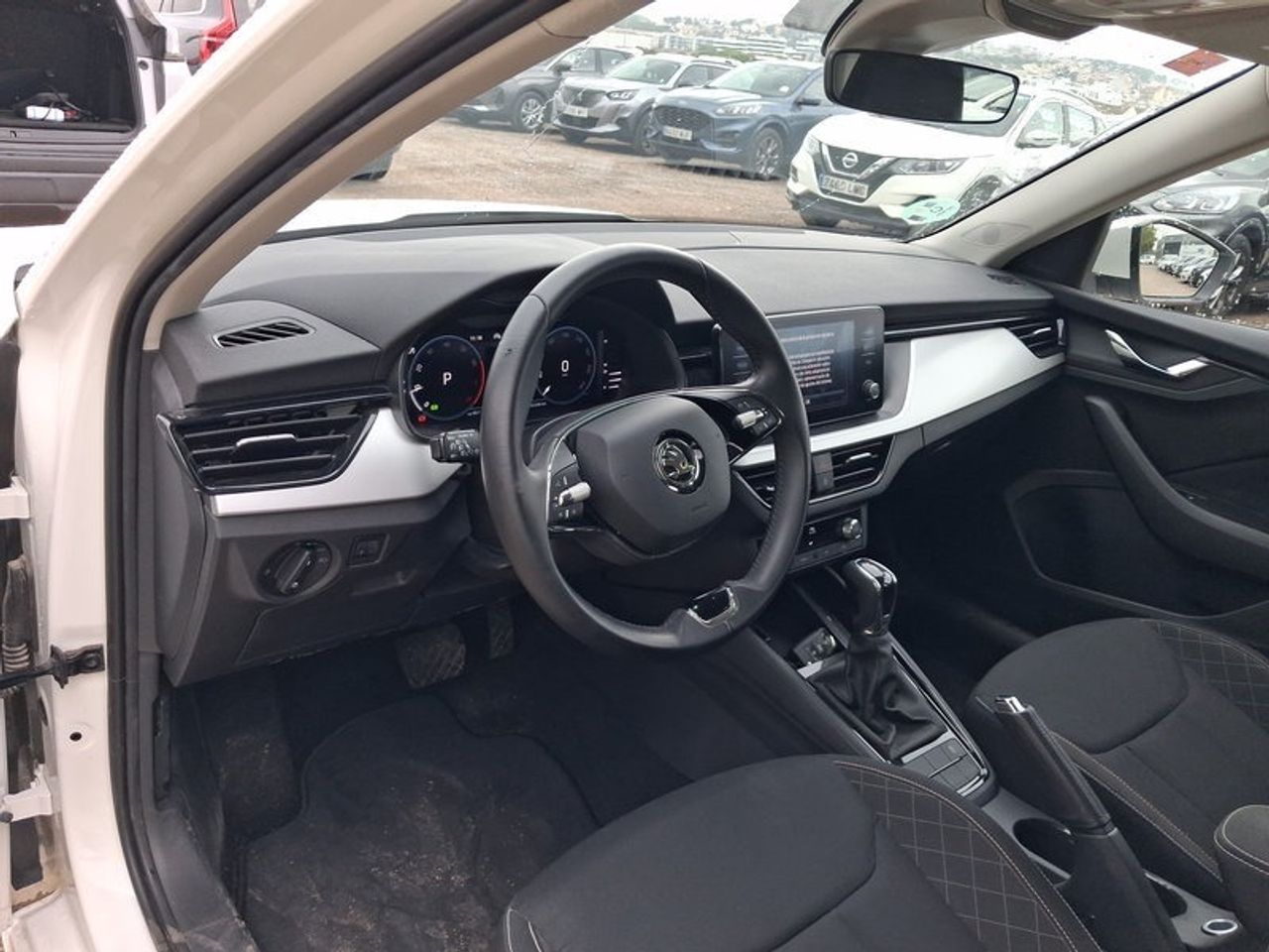 Skoda Kamiq 1.0 Tsi 81kw (110cv) Dsg Ambition - Foto 2