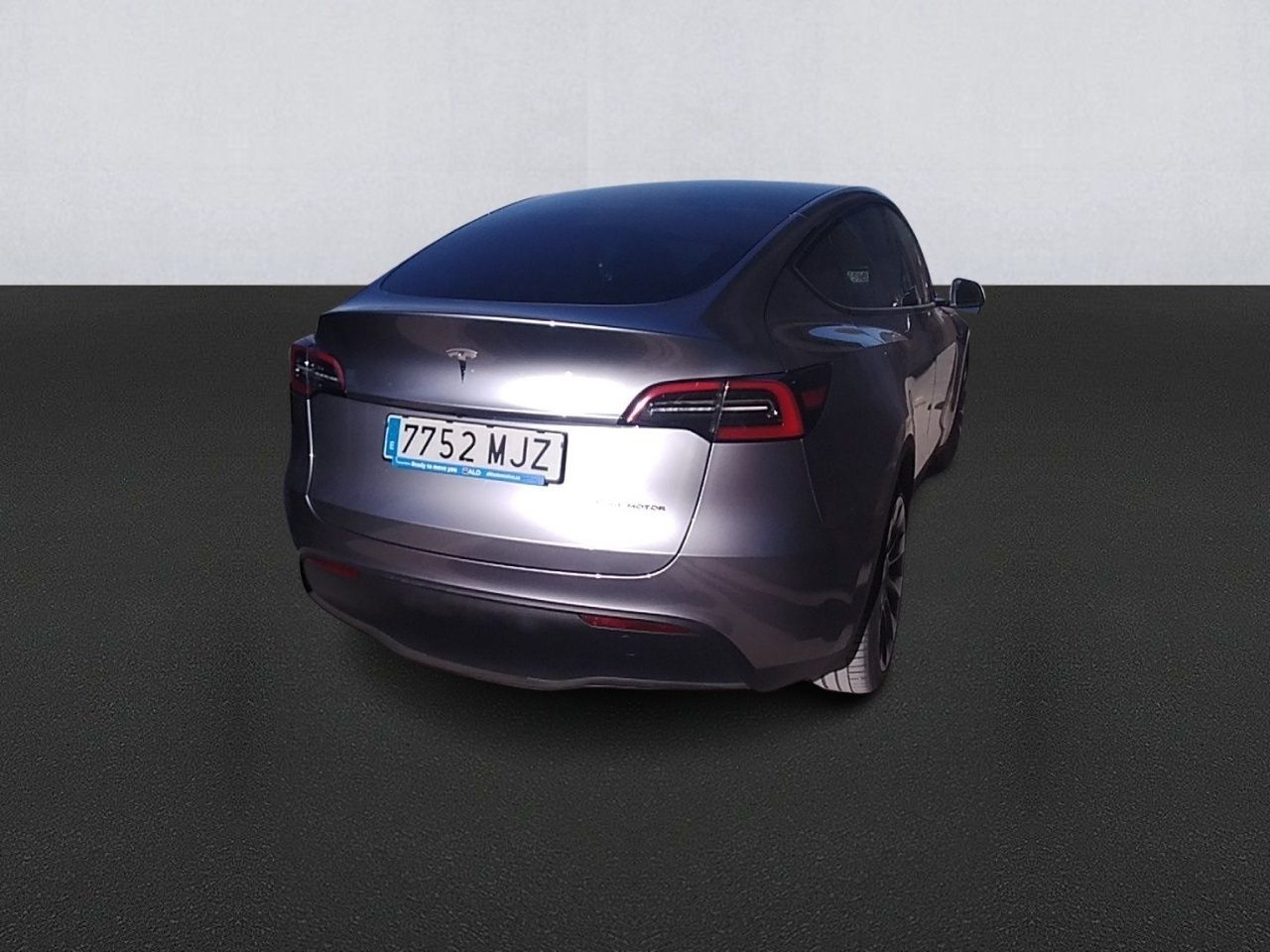 Tesla Model Y Gran Autonomía 4wd - Foto 2
