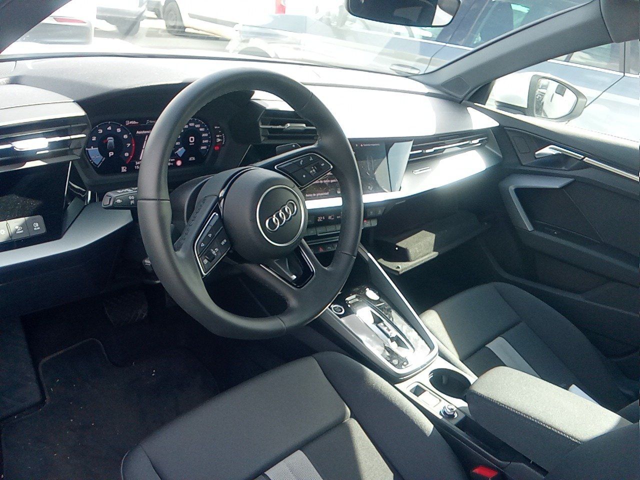 Audi A3 Sportback Advanced 35 Tfsi 110kw S Tron - Foto 2