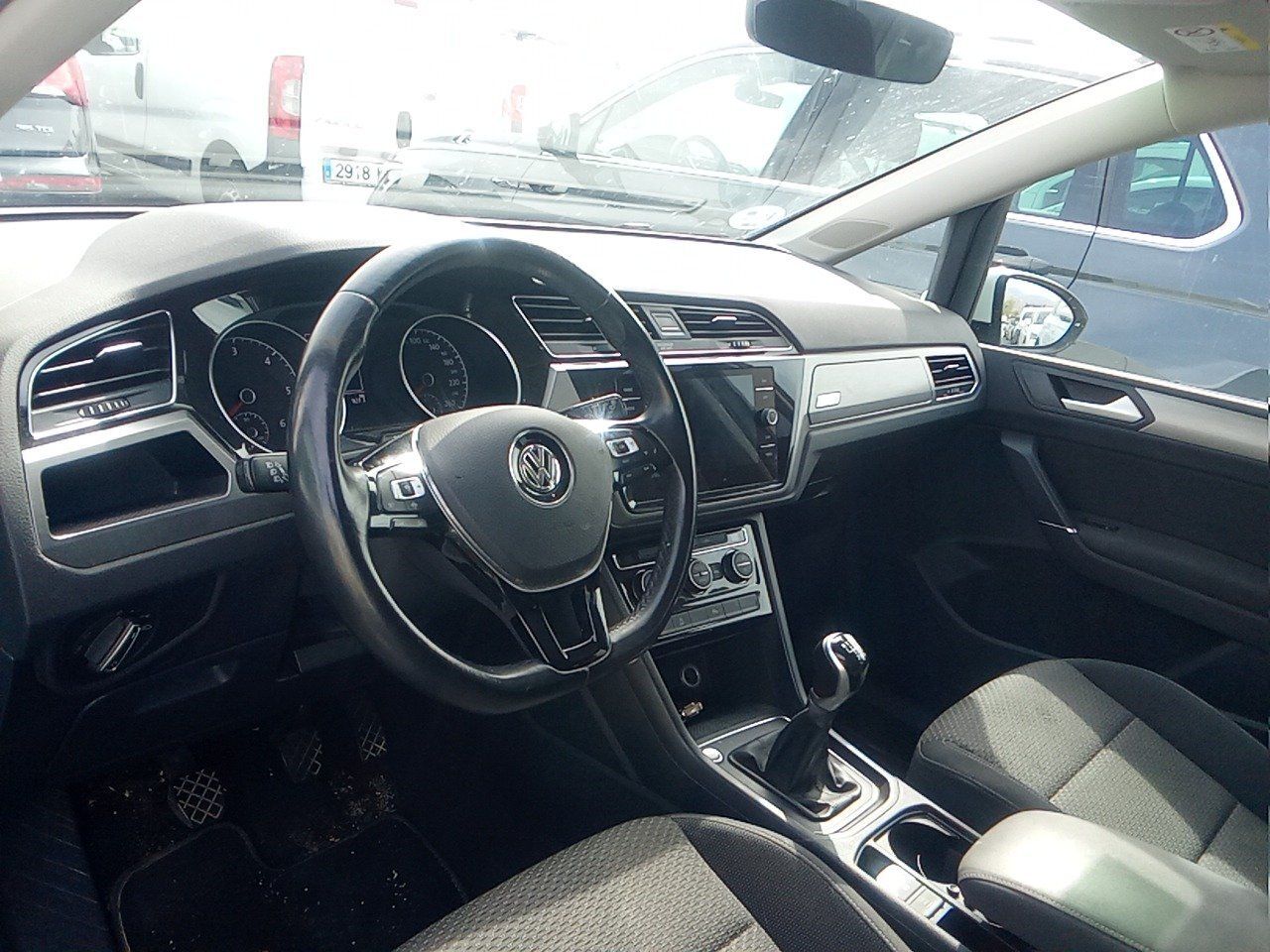 Volkswagen Touran Advance 2.0 Tdi 85kw (115cv) - Foto 2