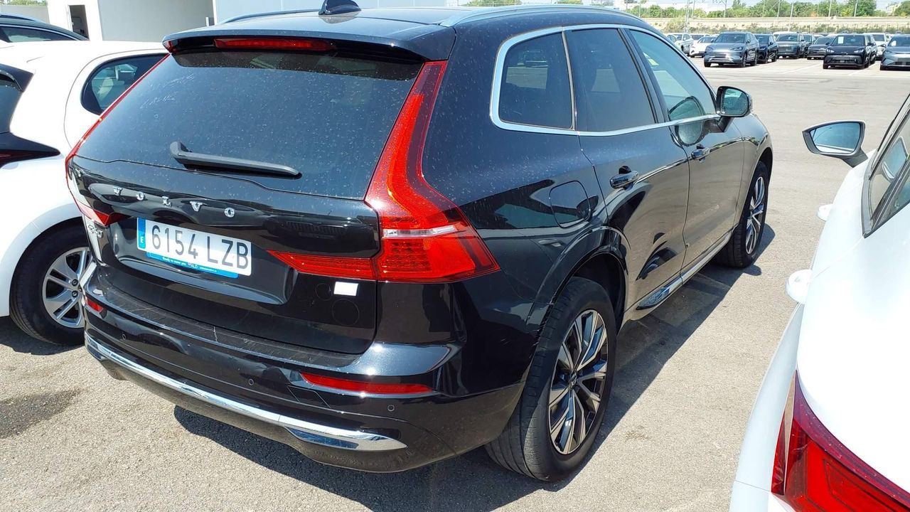 Volvo Xc60 2.0 T6 Awd Recharge Inscription Auto - Foto 2