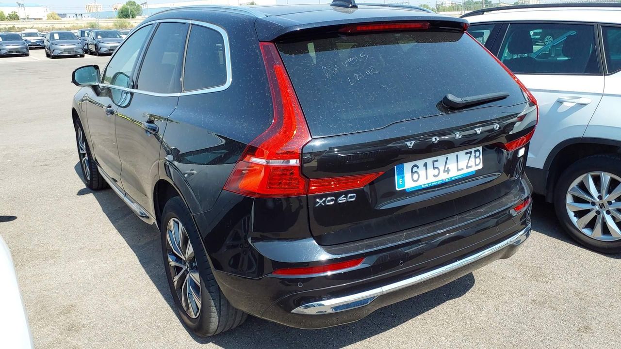 Volvo Xc60 2.0 T6 Awd Recharge Inscription Auto - Foto 2