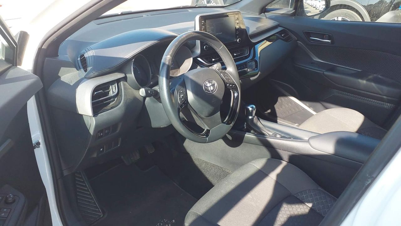 Toyota C-hr 1.8 125h Aire - Foto 2
