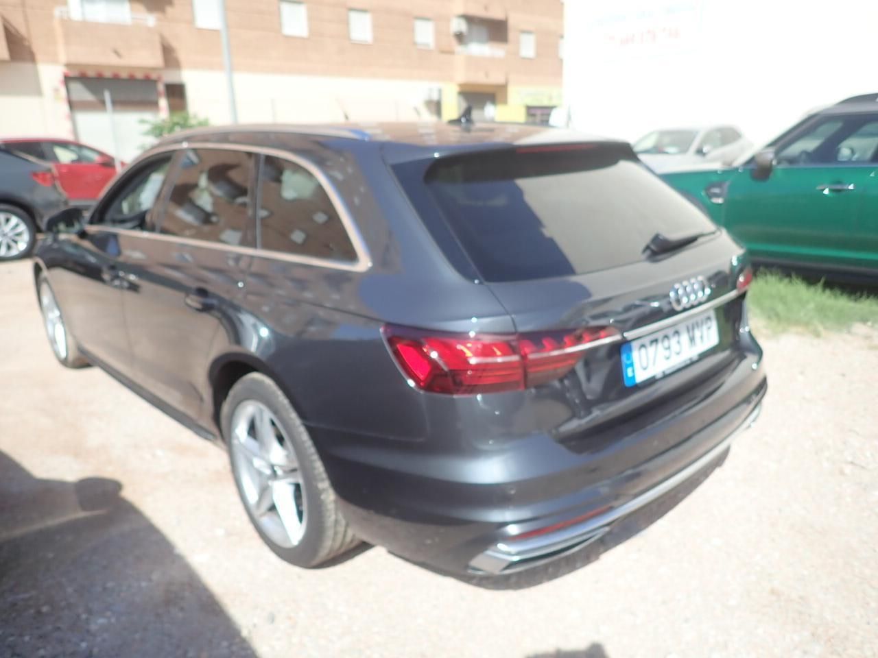 Audi A4 Avant Advanced 35 Tdi 120kw S Tronic - Foto 2