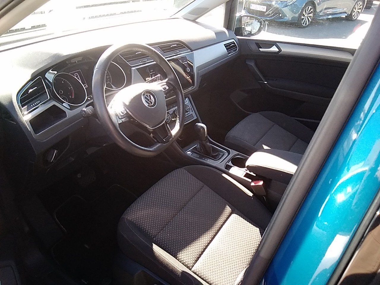 Volkswagen Touran Advance 2.0 Tdi 110kw (150cv) Dsg - Foto 2