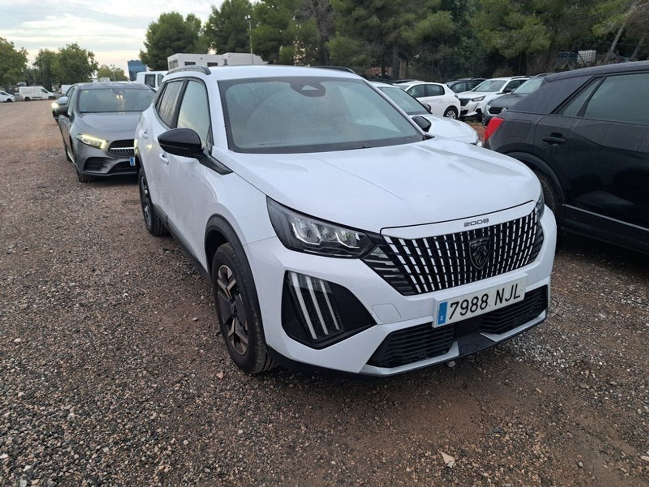 Peugeot 2008 Allure Puretech 100 S&s 6 Vel. Man - Foto 2