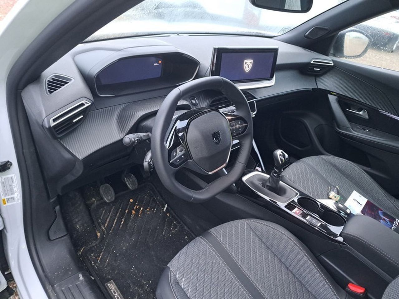 Peugeot 2008 Allure Puretech 100 S&s 6 Vel. Man - Foto 2