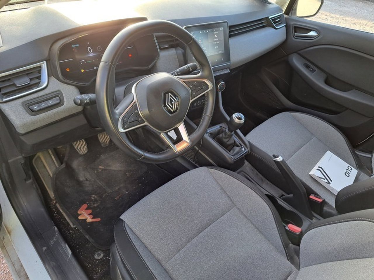 Renault Clio Evolution Dci 100 (74kw) - Foto 2