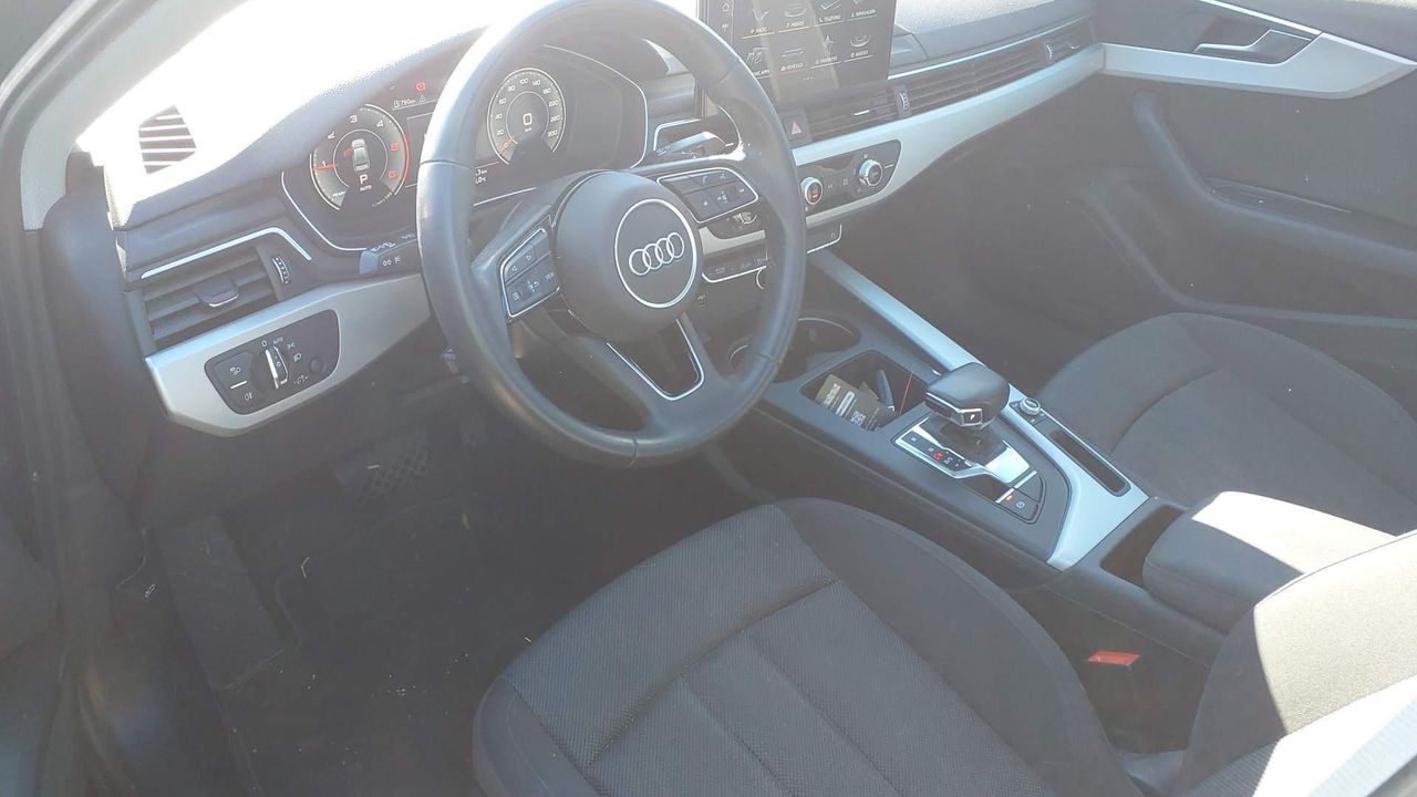Audi A4 Advanced 35 Tdi 120kw (163cv) S Tronic - Foto 2