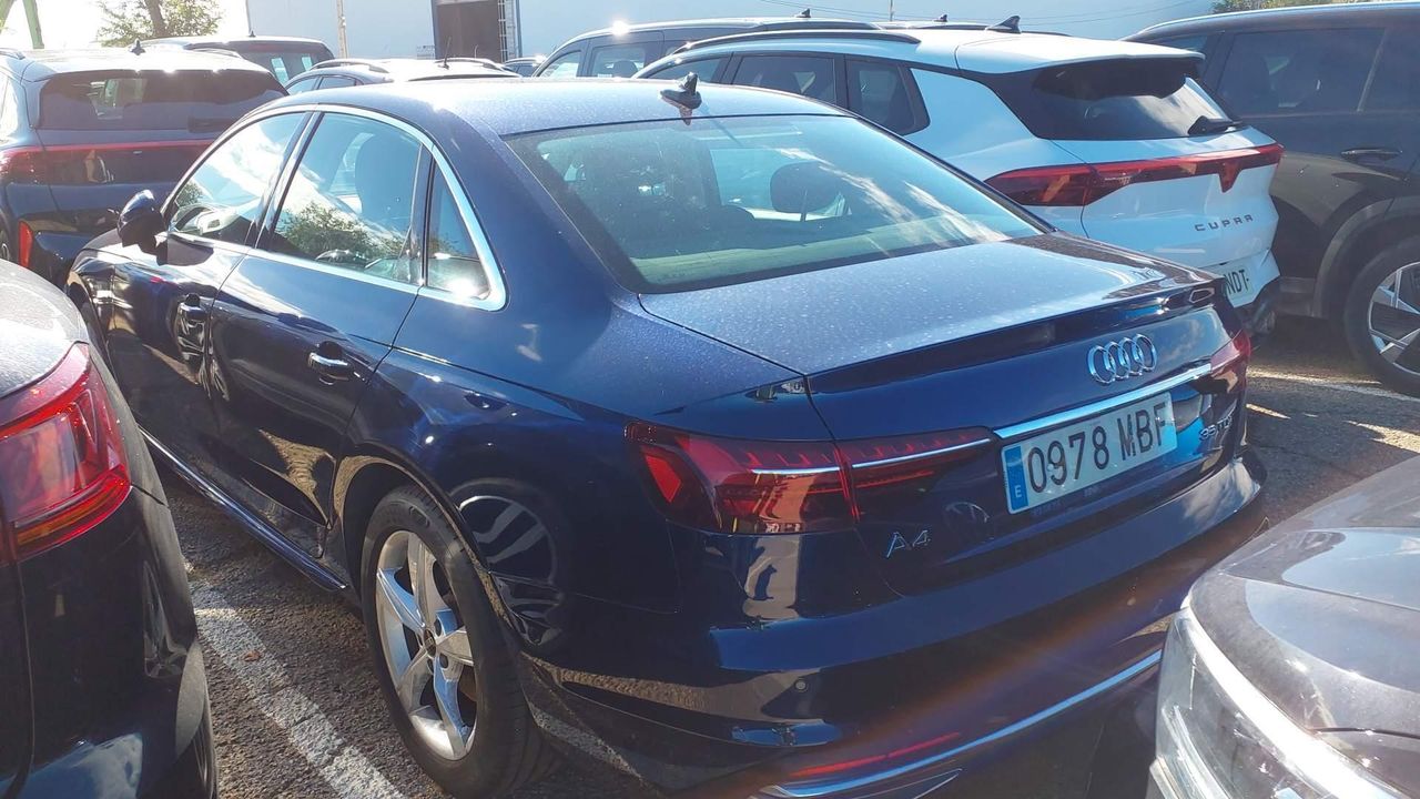 Audi A4 Advanced 35 Tdi 120kw (163cv) S Tronic - Foto 2