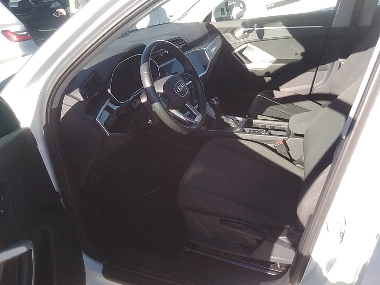Audi Q3 Sportback Advanced 35 Tdi 110kw (150cv) S Tronic - Foto 2