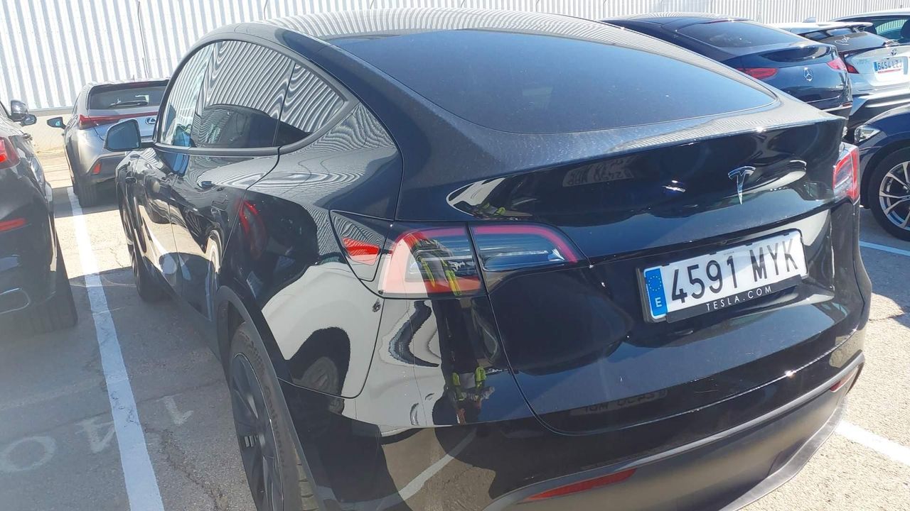 Tesla Model Y Tracción Trasera Rwd - Foto 2