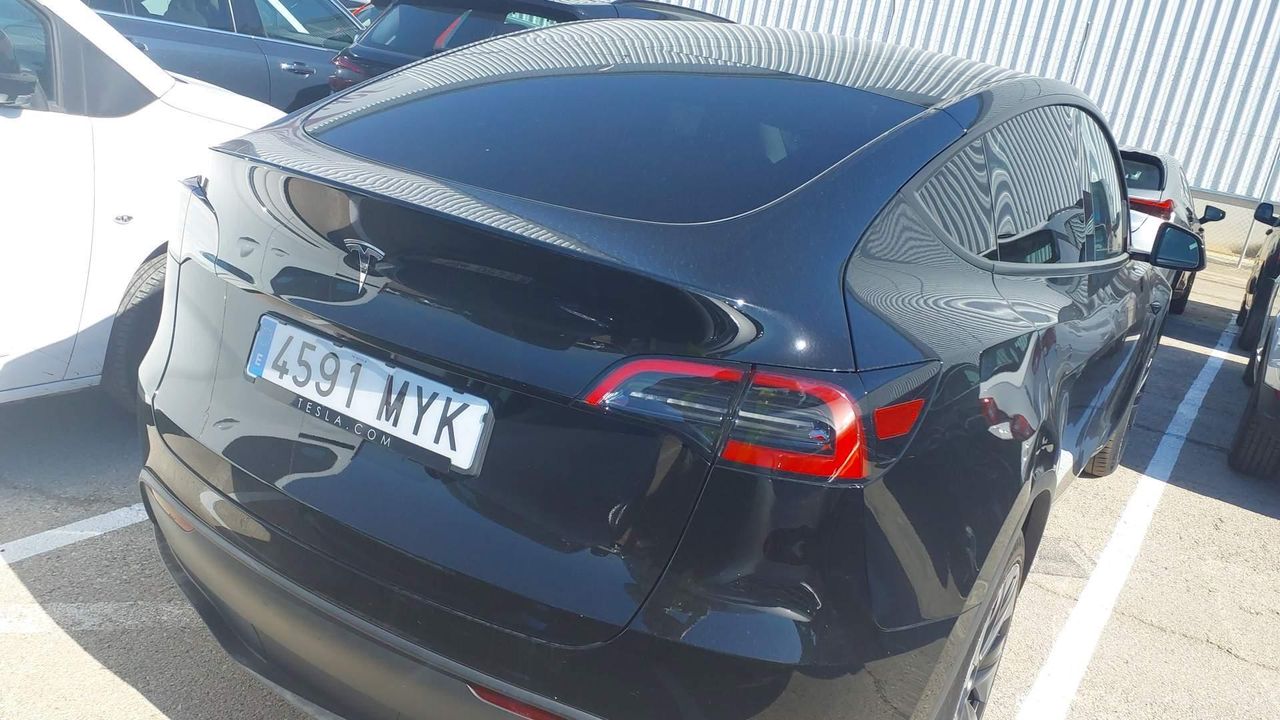 Tesla Model Y Tracción Trasera Rwd - Foto 2