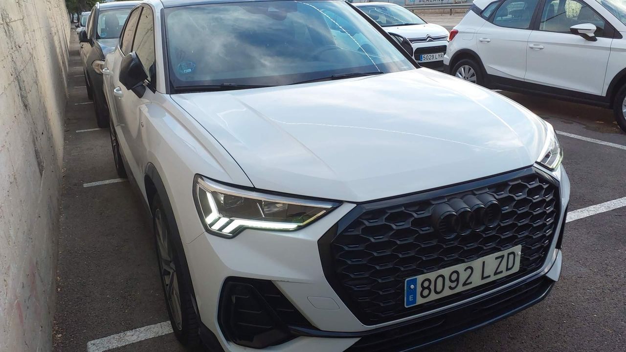 Audi Q3 Sportback 35 Tfsi 110kw(150cv) S Tronic Black Line - Foto 2