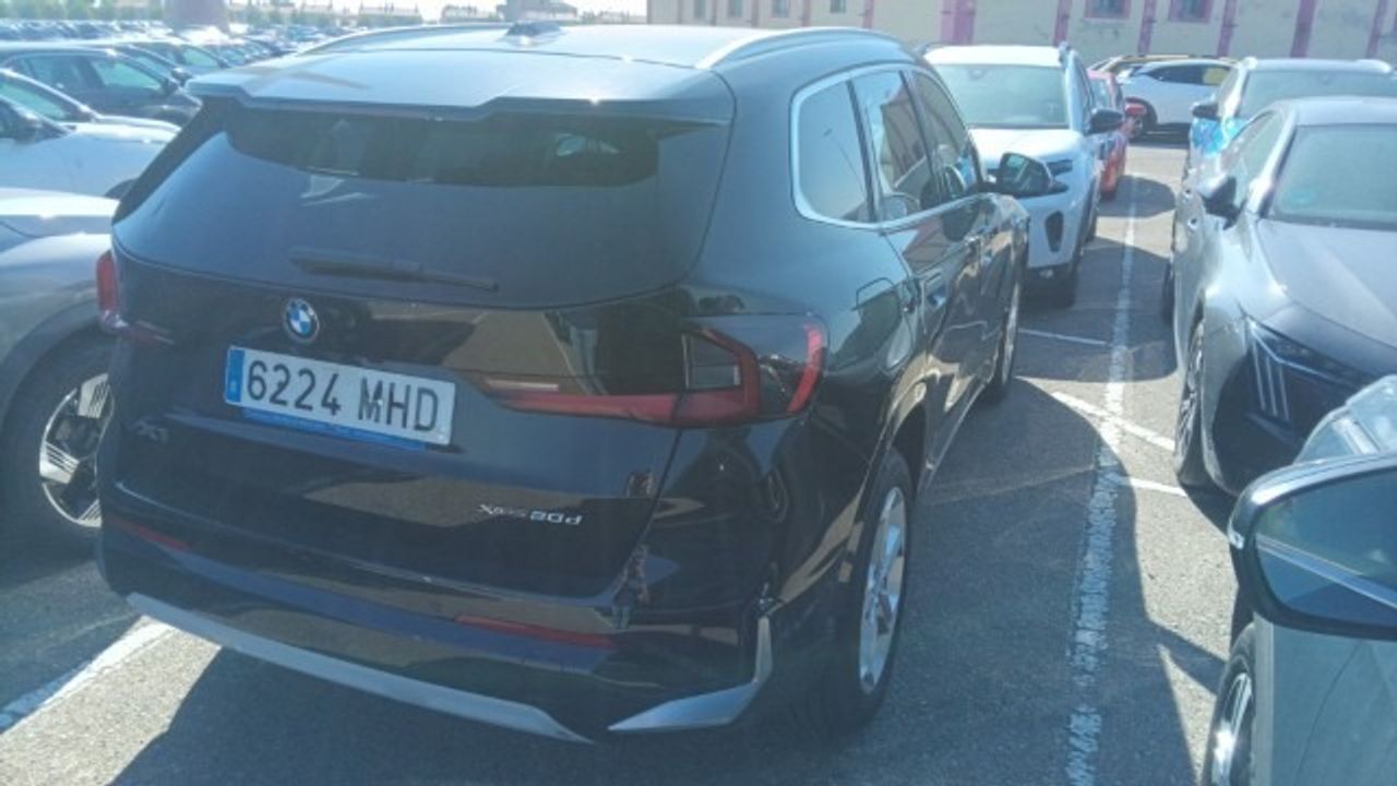 Bmw X1 Xdrive20d - Foto 2
