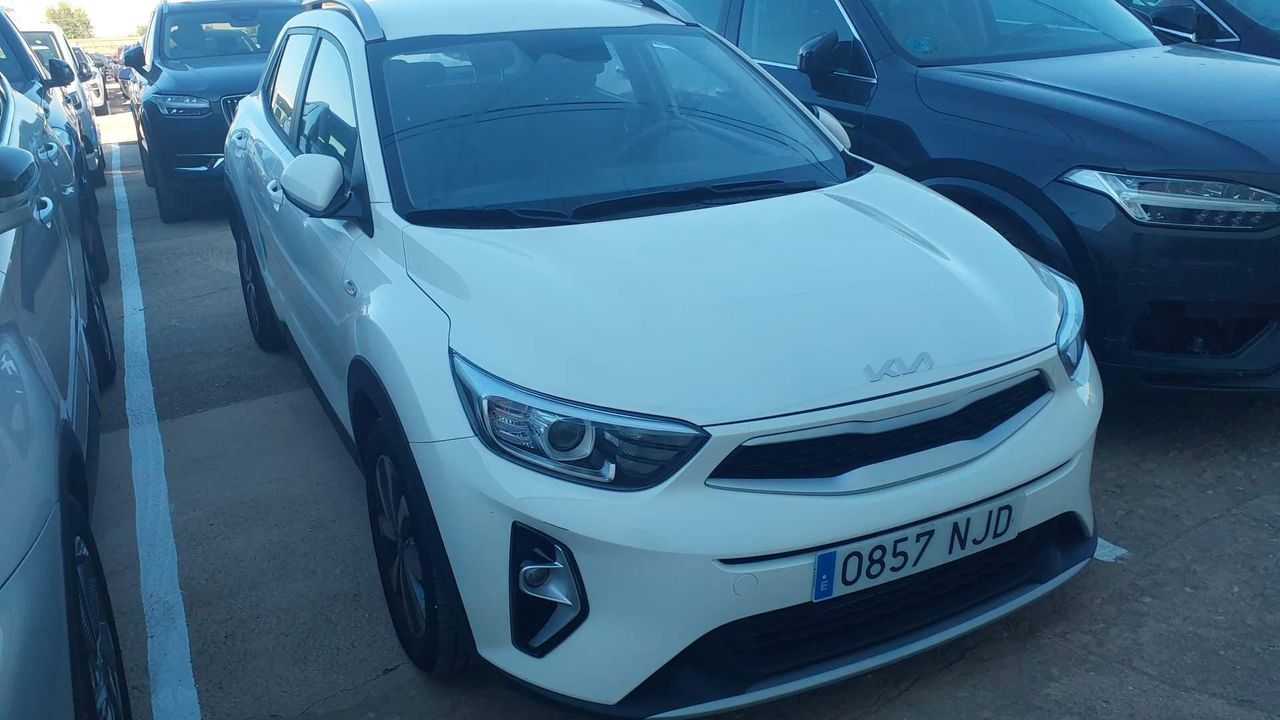 Kia Stonic 1.0 T-gdi 74kw (100cv) Mhev Mt Concept - Foto 2