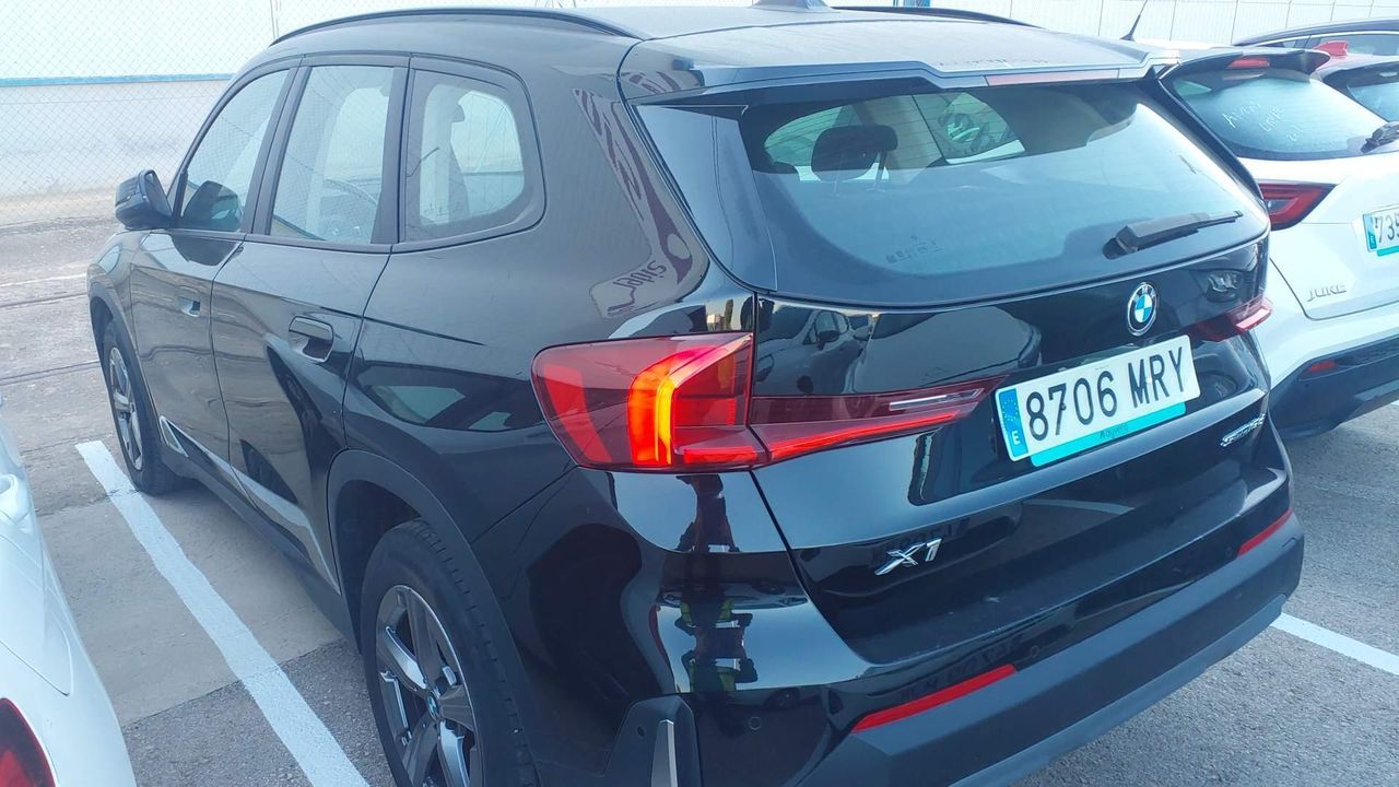 Bmw X1 Sdrive18d - Foto 2