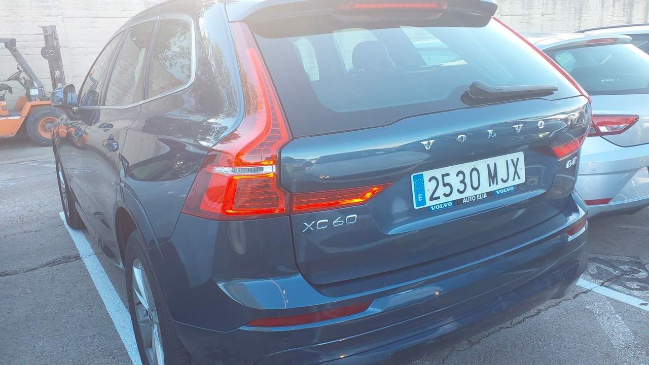 Volvo Xc60 2.0 B4 D Awd Core Auto - Foto 2