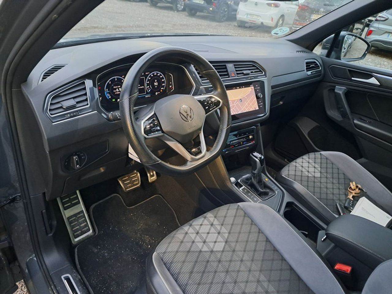 Volkswagen Tiguan R-line 2.0 Tdi 110kw (150cv) Dsg - Foto 2
