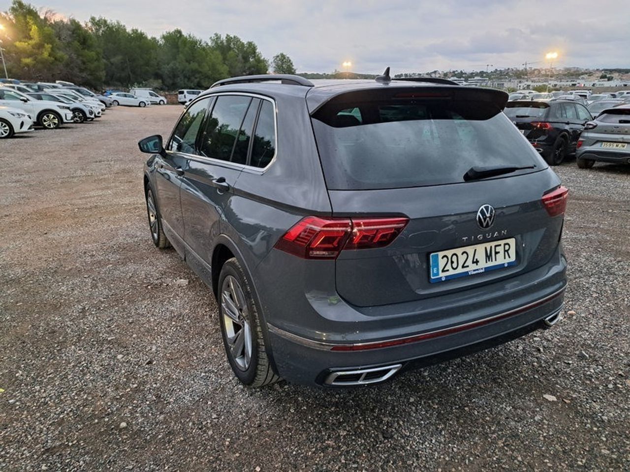 Volkswagen Tiguan R-line 2.0 Tdi 110kw (150cv) Dsg - Foto 2