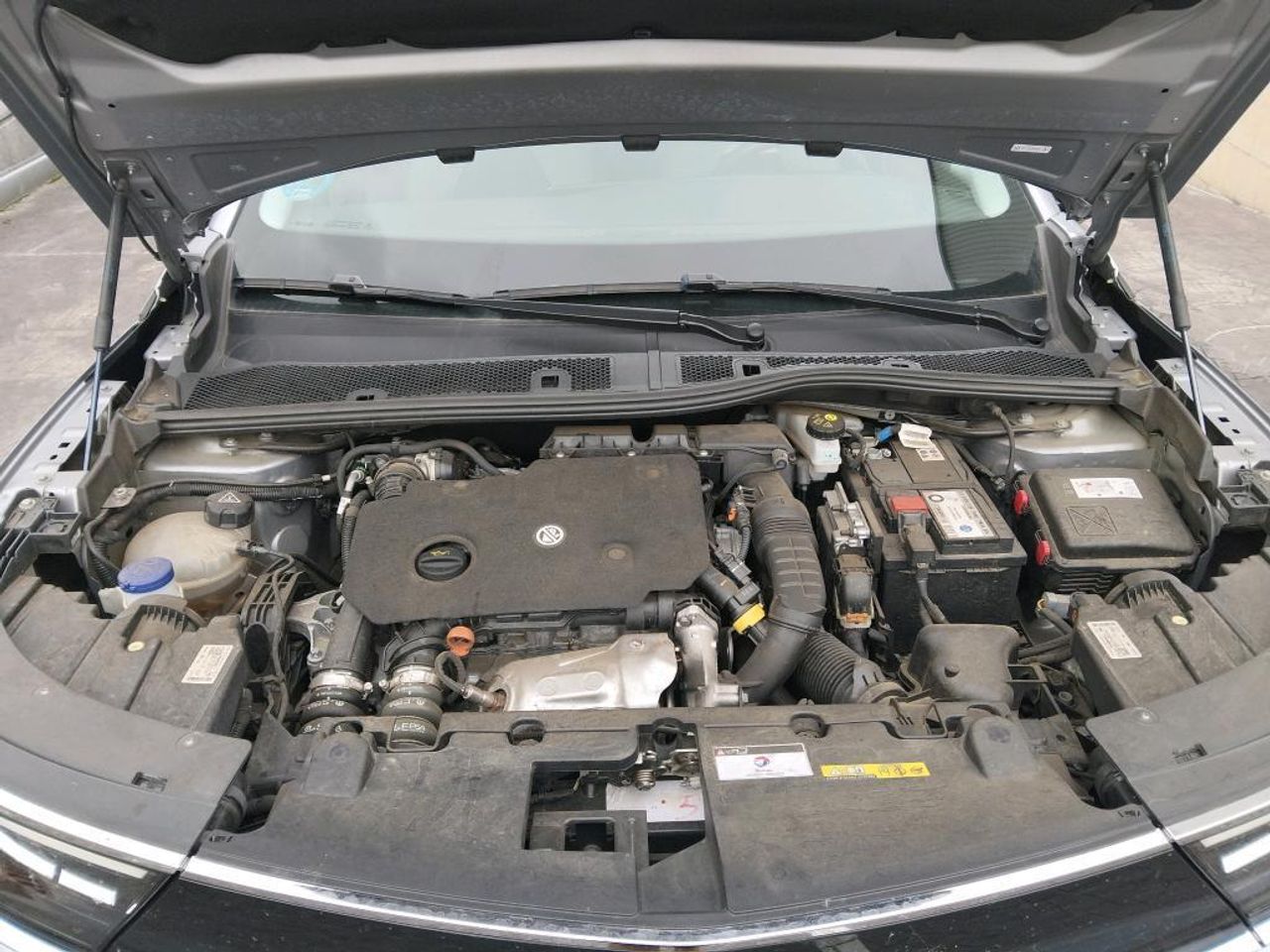 Opel Mokka 1.5 D Business Elegance - Foto 2