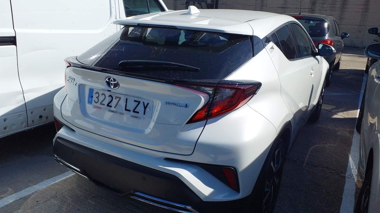 Toyota C-hr 2.0 180h Advance - Foto 2