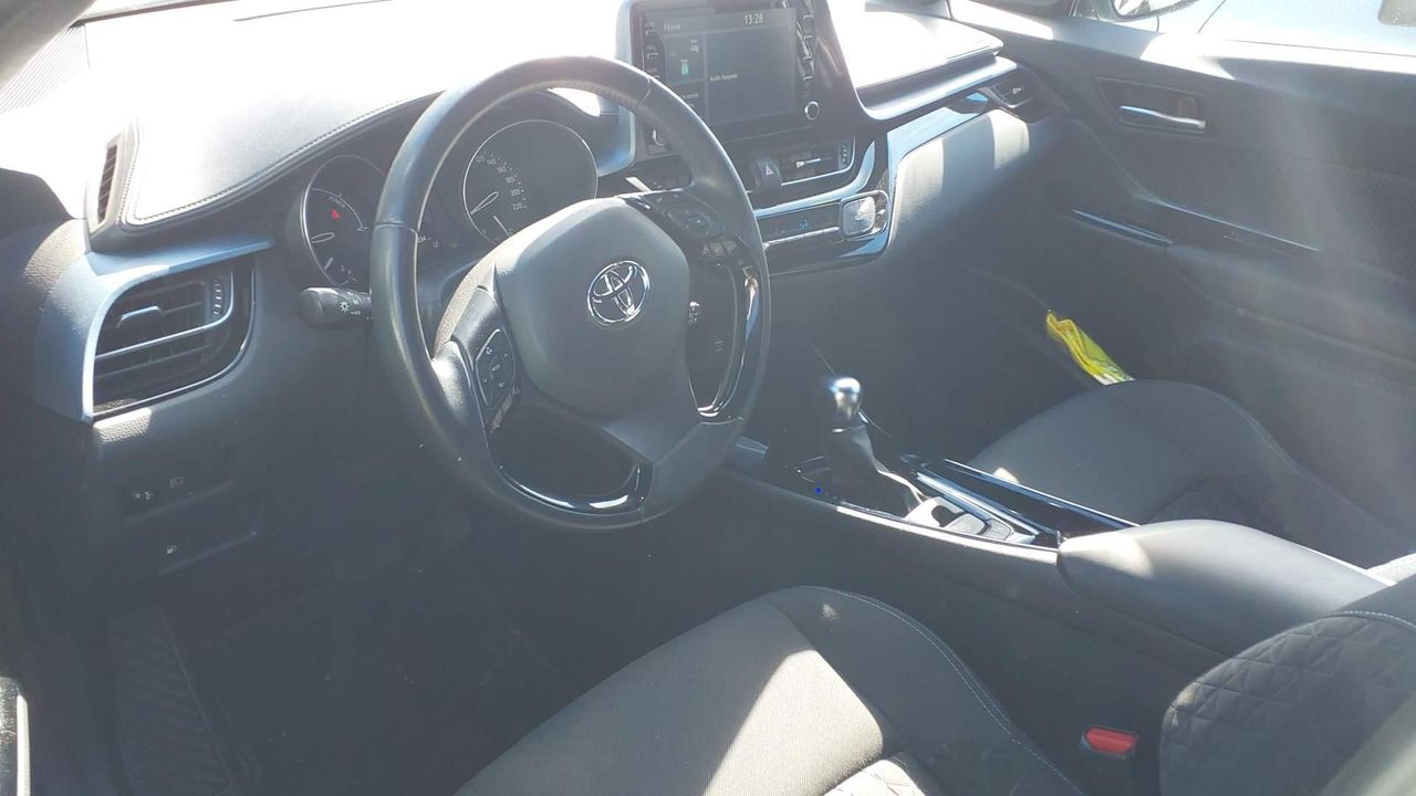 Toyota C-hr 2.0 180h Advance - Foto 2