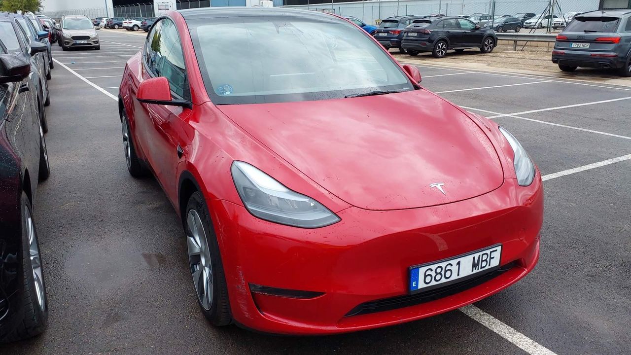Tesla Model Y Gran Autonomía 4wd - Foto 2