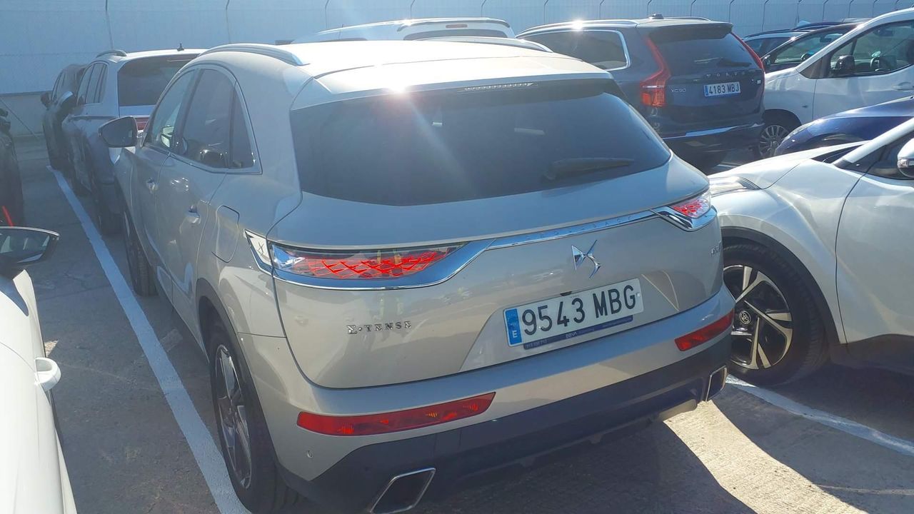 Ds Ds 7 Crossback 1.6 E-tense 225 Auto Bastille + - Foto 2